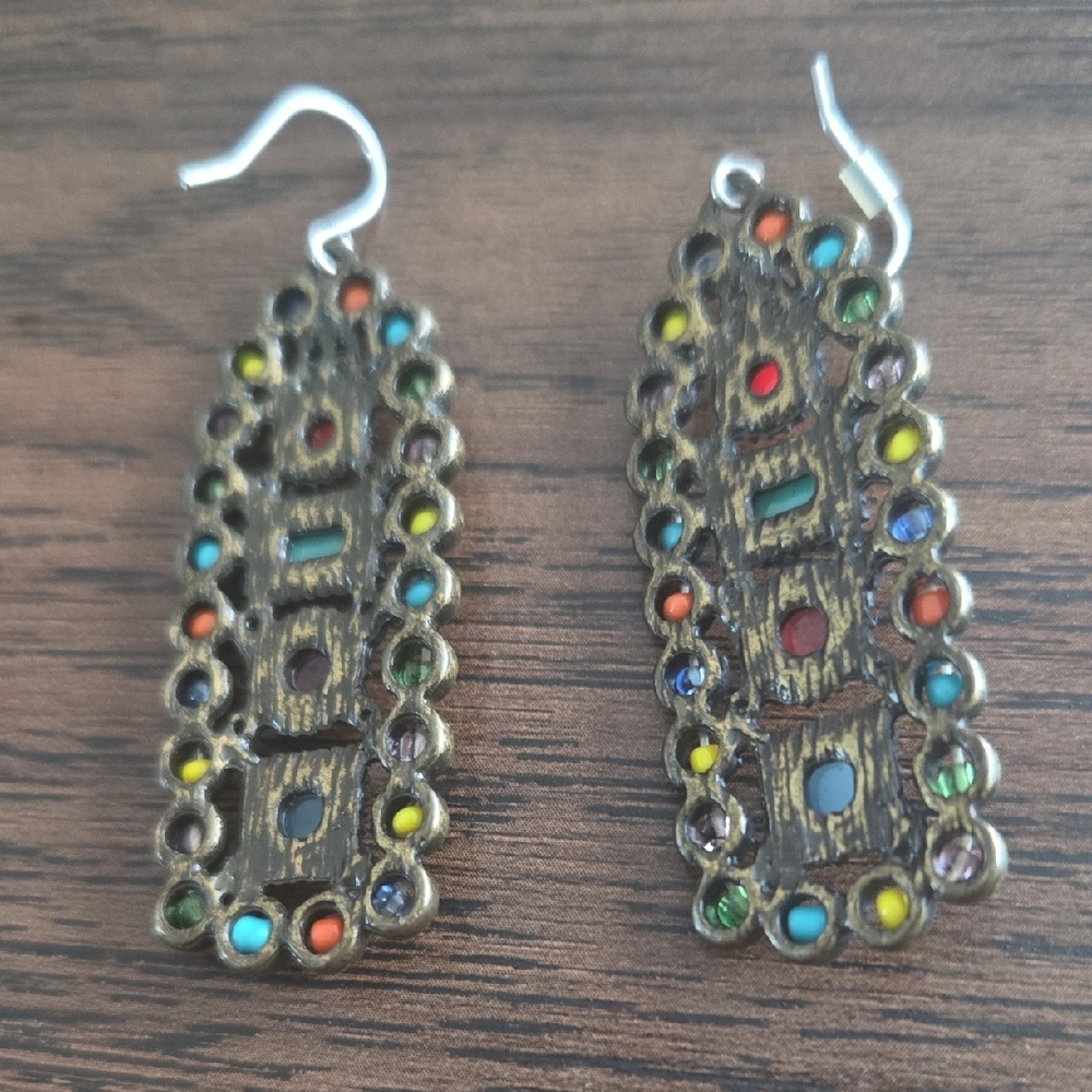 Vintage-Inspired Multicolor Dangle Earrings - Picture 4 of 4